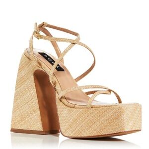 Aqua Women's Platform Sandals - Tan